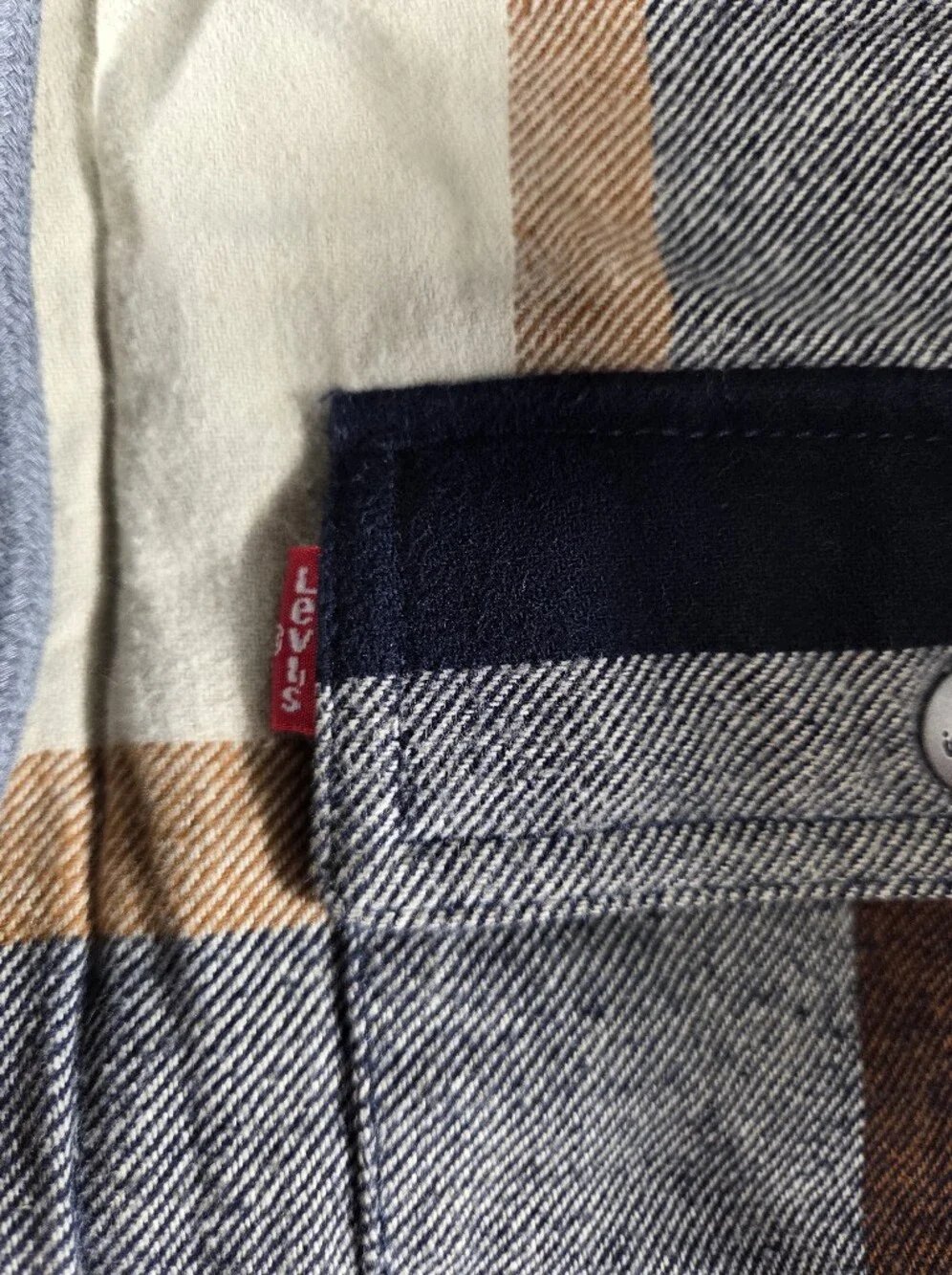 Levi's XL Sherpa Lined Hooded Plaid Shacket Jacket - Picture 6 of 10